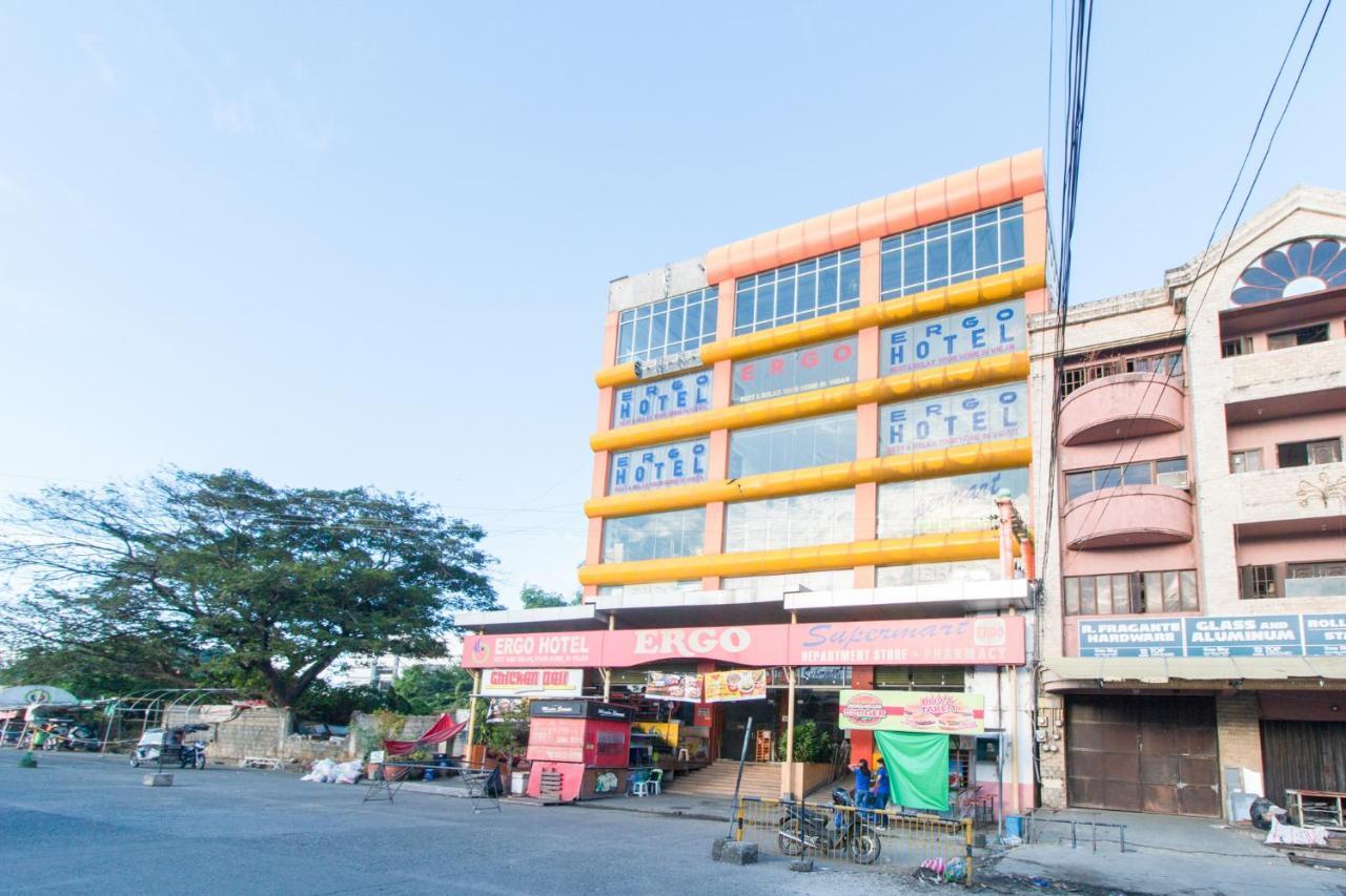 Reddoorz Plus Near Vigan City Commercial Center Экстерьер фото