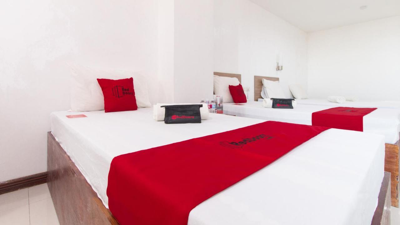 Reddoorz Plus Near Vigan City Commercial Center Экстерьер фото